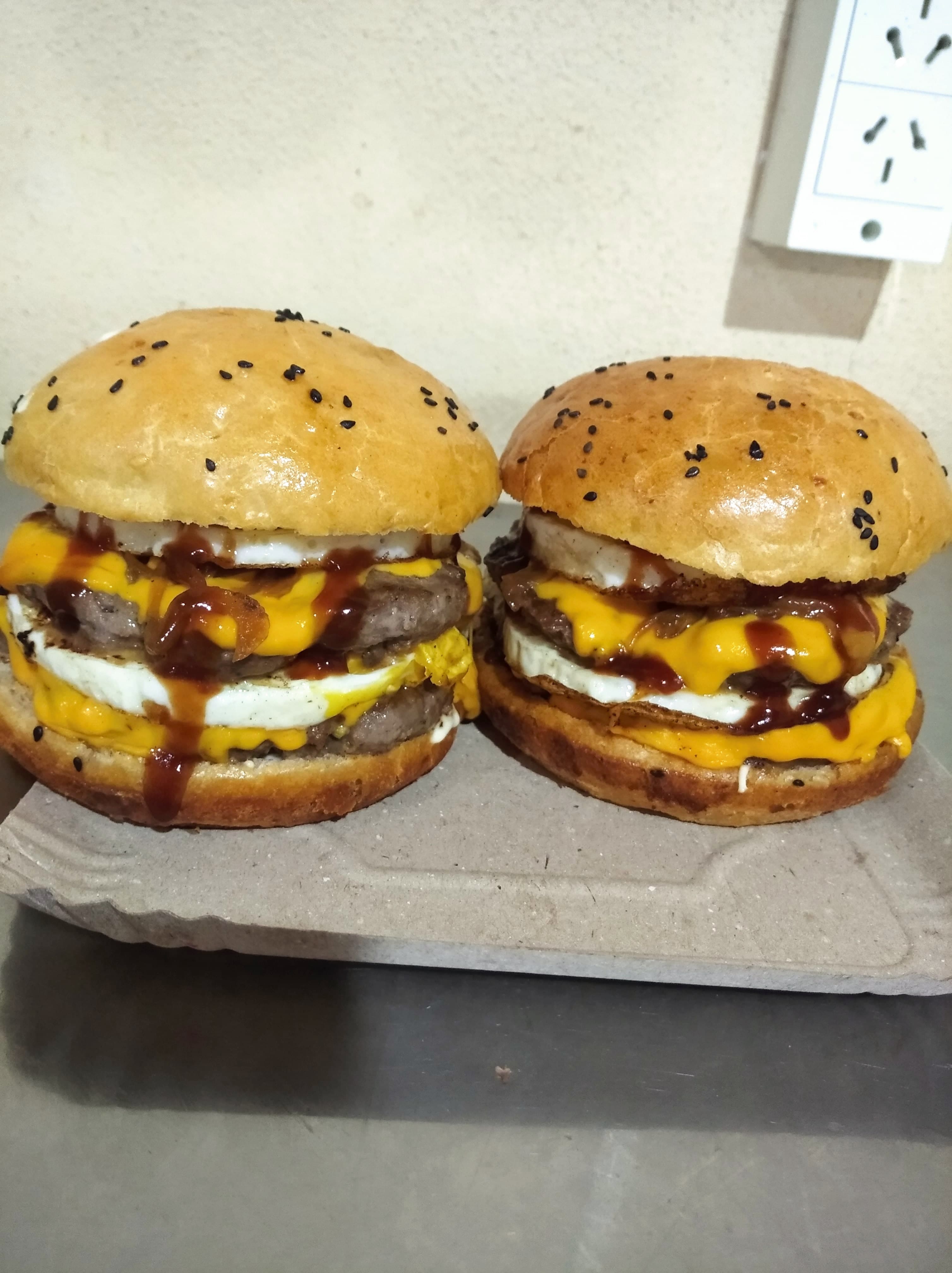 Hamburguesa hulk